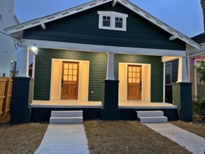 1004 Verret St in New Orleans, LA - Foto de edificio - Building Photo