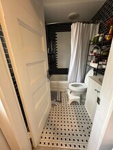 45 Coburn St in Framingham, MA - Building Photo - Building Photo