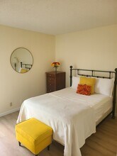 1919 Ygnacio Valley Rd, Unit 86 in Walnut Creek, CA - Building Photo - Building Photo