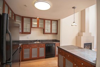 655 5th St-Unit -1 in San Francisco, CA - Foto de edificio - Building Photo