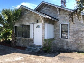 212 NW 11th St in Pompano Beach, FL - Building Photo