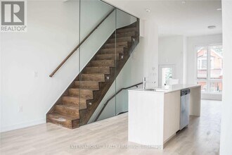 28 Perth Ave in Toronto, ON - Building Photo - Building Photo