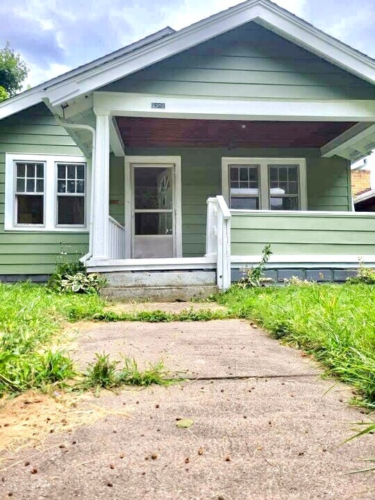 2309 Nichol Ave in Anderson, IN - Building Photo