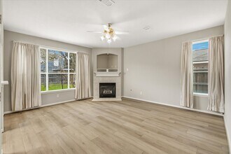 11511 Mill Bridge Ct in Sugar Land, TX - Building Photo - Building Photo