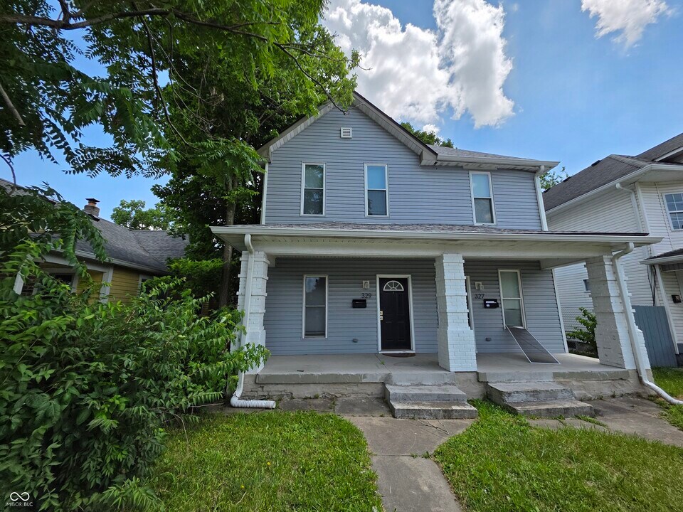 329 N Sherman Dr in Indianapolis, IN - Building Photo