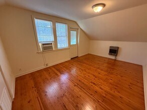 285 Sycamore Dr in Athens, GA - Building Photo - Building Photo