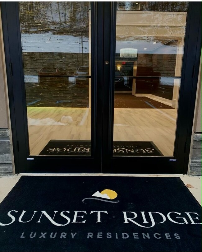 Sunset Ridge at Totowa in Totowa, NJ - Building Photo - Building Photo