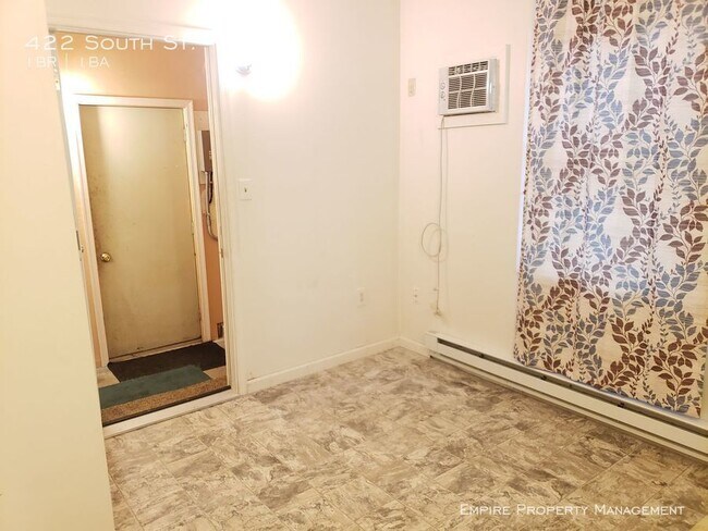 422 South St-Unit -#2- in Jim Thorpe, PA - Building Photo - Building Photo