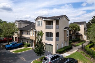 Mirabella Condominiums in Jacksonville, FL - Building Photo