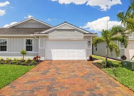 1111 Tranquil Brk Dr in Naples, FL - Building Photo - Building Photo