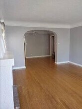 243 1/2-169-162 Park Ave in Long Beach, CA - Building Photo - Building Photo