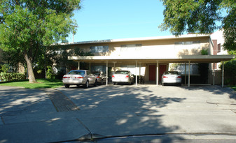 7198 Galli Ct Apartments