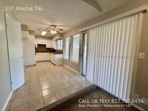 337 Apache Trail in Keller, TX - Building Photo - Building Photo