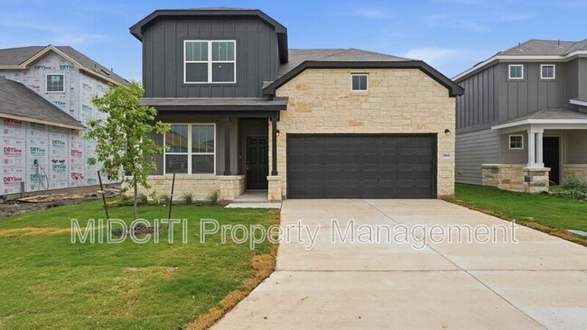 property at 966 Bluegrass Pt