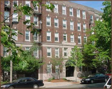 135 Washington St, Unit 53 in Boston, MA - Building Photo
