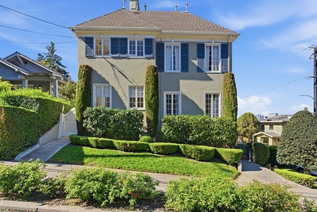 property at 501-503 Mandana Blvd