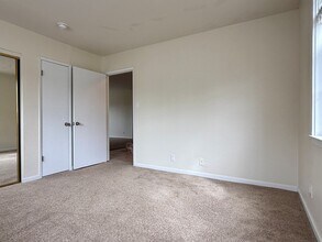 142 Buchanan Dr in Sausalito, CA - Building Photo - Building Photo