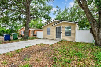 3703 E North Bay St in Tampa, FL - Building Photo - Building Photo