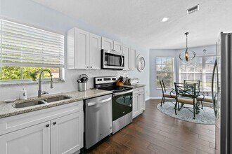 252 Legendary Cir in Palm Beach Gardens, FL - Building Photo - Building Photo