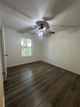 509 Central Ave in Elgin, TX - Building Photo - Building Photo