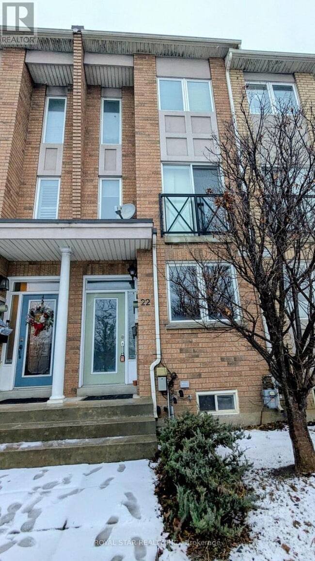 property at 22 Market Garden Mews