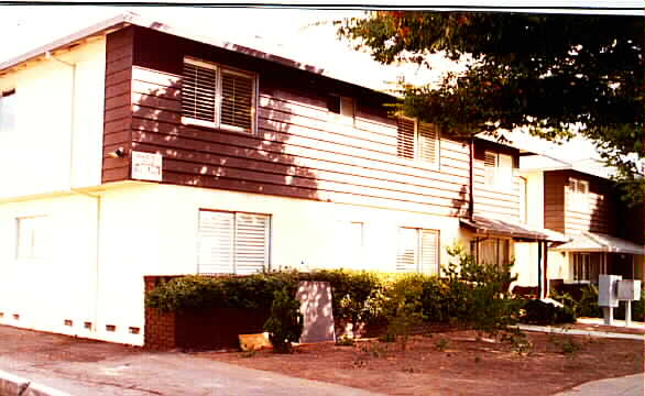 1885 Cortner Ave in San Jose, CA - Building Photo