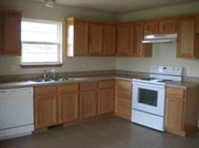 3413 Juniper in Springfield, MO - Building Photo - Building Photo