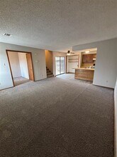 901 NE Tortoise Dr in Lawton, OK - Foto de edificio - Building Photo