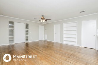 221 Edwards Ave in Orange City, FL - Building Photo - Building Photo