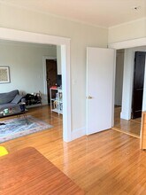 156 Summer St, Unit 5 in Somerville, MA - Foto de edificio - Building Photo