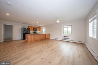 200 Pennsylvania Ave in Wayne, PA - Building Photo - Building Photo