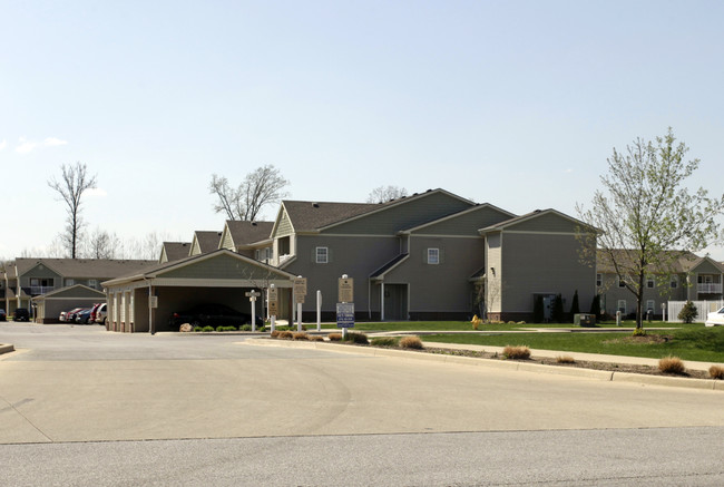 Preserve at Fir Road in Mishawaka, IN - Foto de edificio - Building Photo