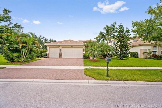 8152 Butler Greenwood Dr