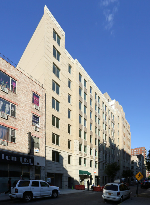 Norman Towers in Jamaica, NY - Foto de edificio