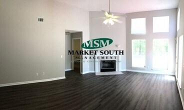 132 Cross Creek Dr in Pooler, GA - Building Photo - Building Photo