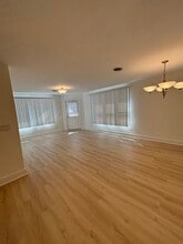 1030 Community Rd in Schenectady, NY - Foto de edificio - Building Photo