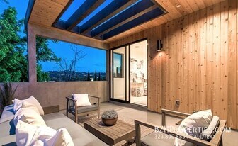 4429 Tujunga Ave in Los Angeles, CA - Building Photo