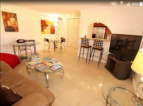 1725 James Ave in Miami Beach, FL - Building Photo