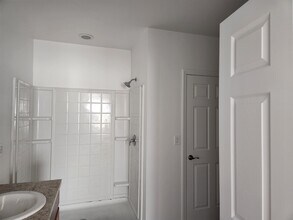 9007 Meadow Cir in La Belle, FL - Building Photo - Building Photo