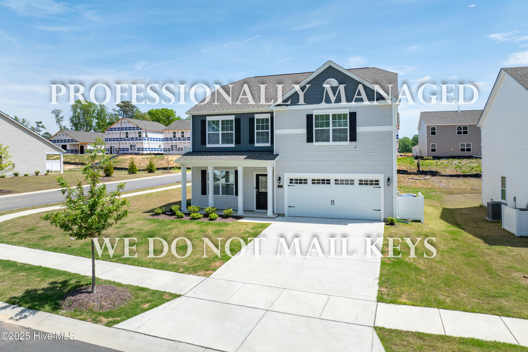 1107 Saddlebrook Dr in Rocky Mount, NC - Building Photo