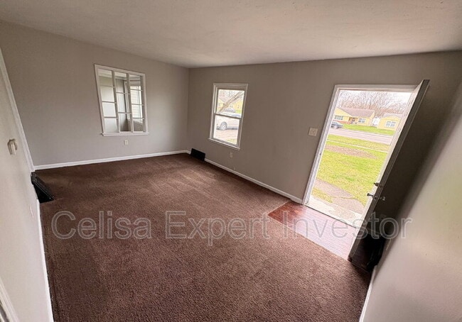 4819 S Anthony Blvd in Fort Wayne, IN - Building Photo - Building Photo