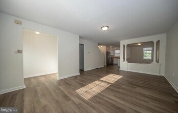 835 N Uber St in Philadelphia, PA - Building Photo - Building Photo