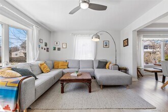 350 Midland Ave in Rye, NY - Building Photo - Building Photo