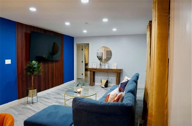 property at 3812 Clovis Ct NW