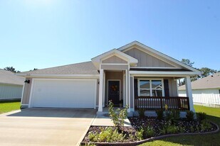 2662 Saltgrass Wy in Crestview, FL - Building Photo