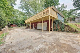 4975 E State Rd 46 Bypass in Bloomington, IN - Foto de edificio - Building Photo