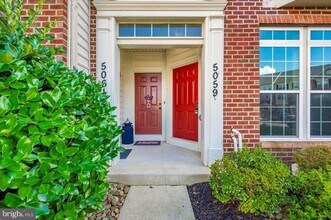 5059 Small Gains Wy in Frederick, MD - Building Photo - Building Photo