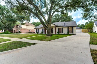 15609 Australia St in Jersey Village, TX - Building Photo - Building Photo