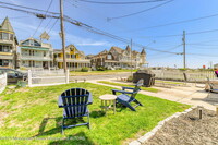 6 Embury Ave in Ocean Grove, NJ - Foto de edificio - Building Photo