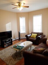 652 Dorchester Ave in Boston, MA - Building Photo - Building Photo